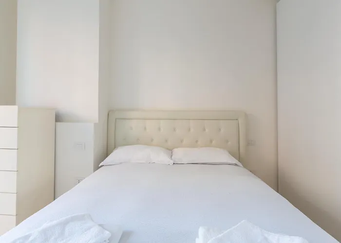 Easytopstay - Bullona Elegant Apartmán