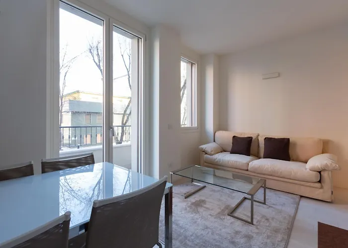 Easytopstay - Bullona Elegant Apartmán